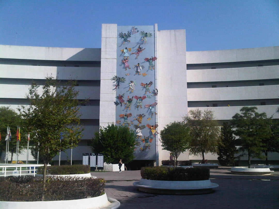 Instituto Tecnológico de Estudios Superiores de Monterrey (ITESM)景点图片