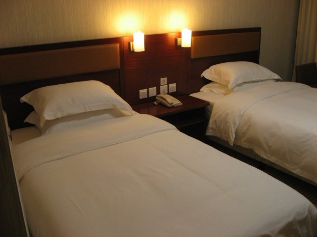 襄阳城市便捷火车站店主图