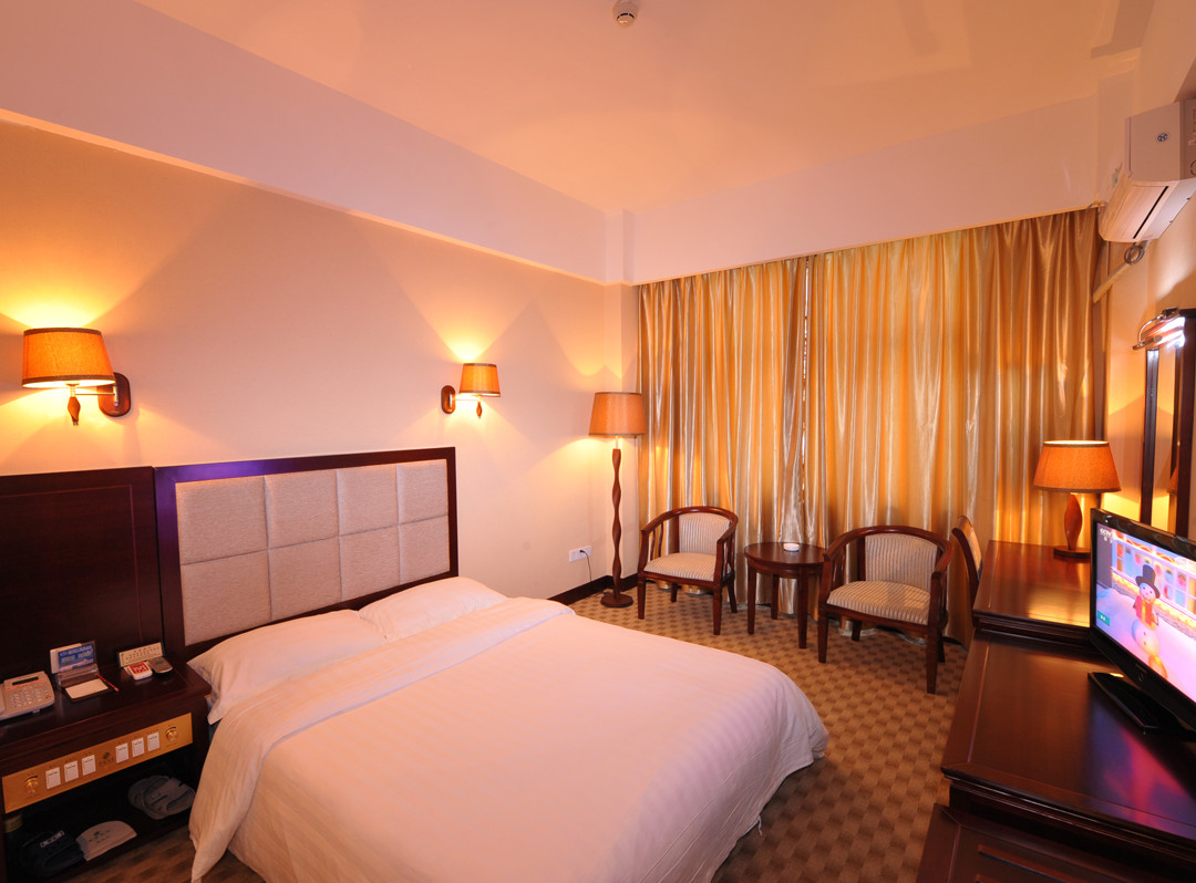 泽霖连锁酒店北海店主图