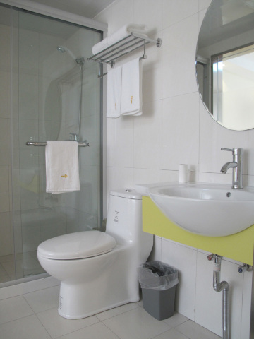 广纳假日酒店-官方