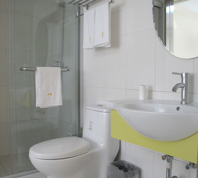 广纳假日酒店主图