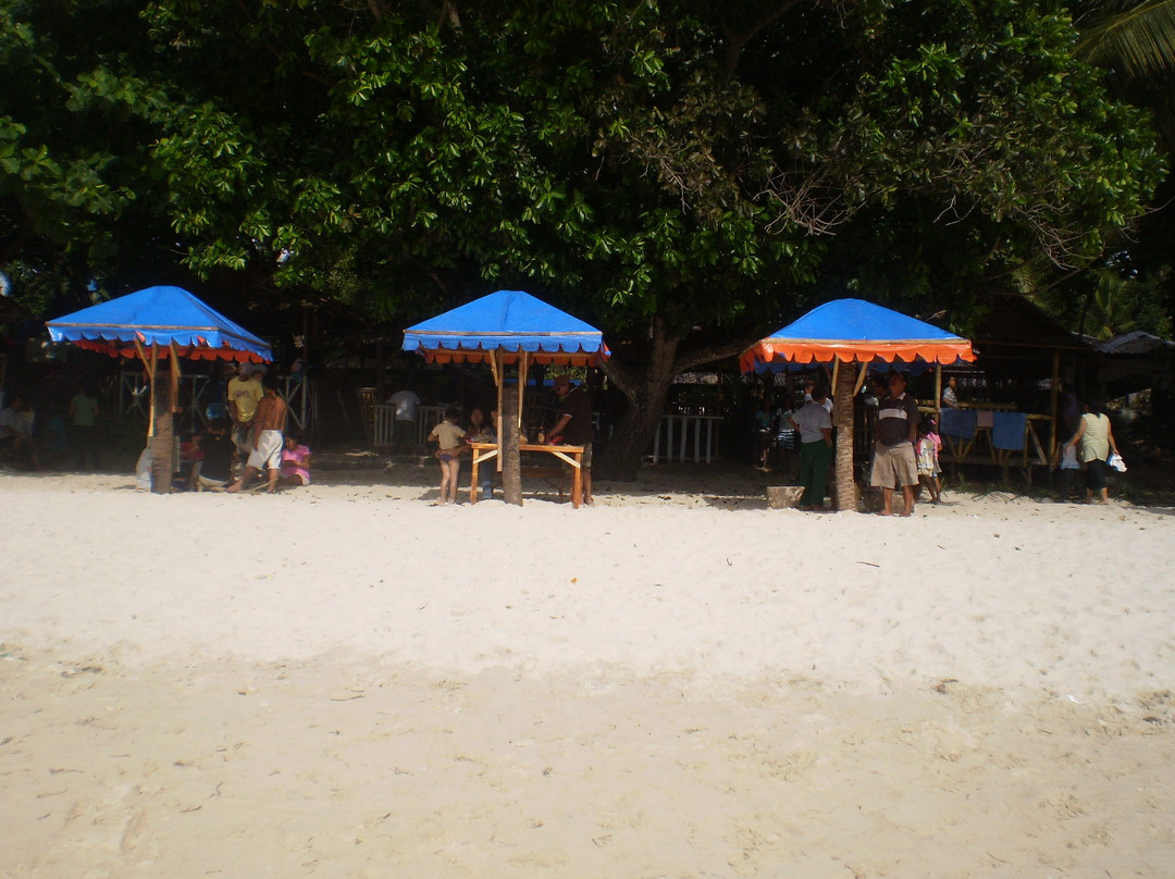 Hapitanan Beach景点图片