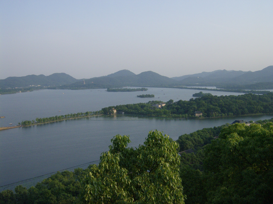 平湖秋月-杭州市必去景点