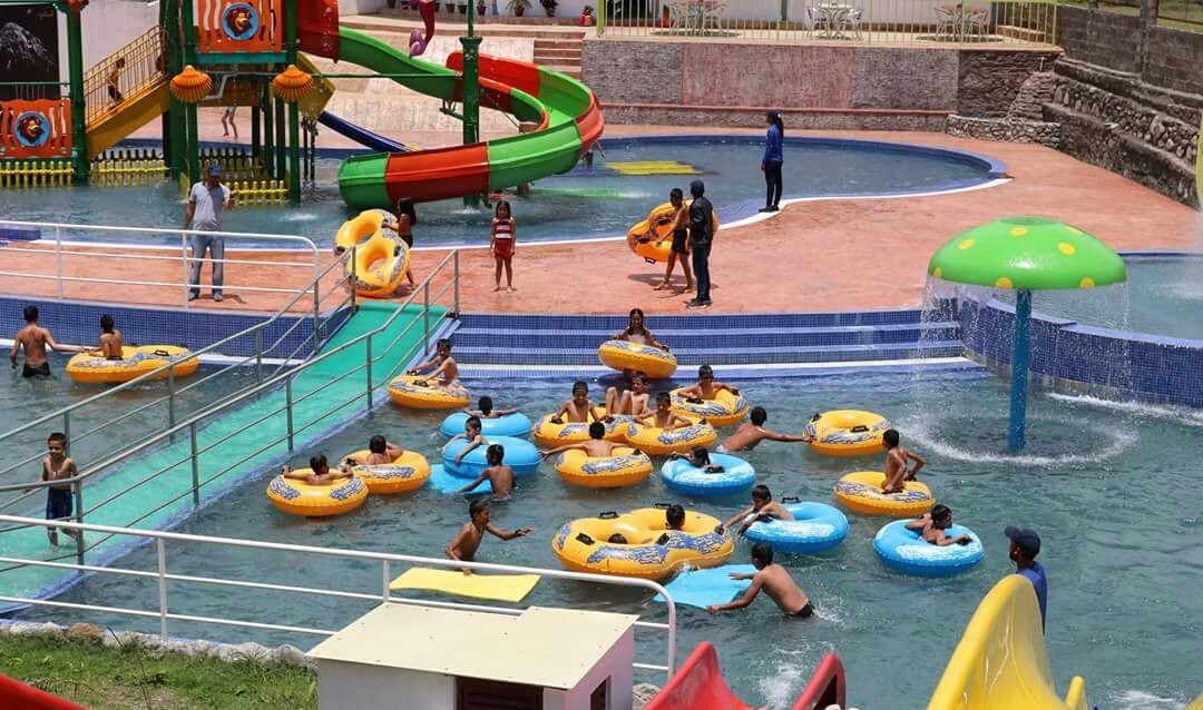 BIG Splash-博卡拉必去景点