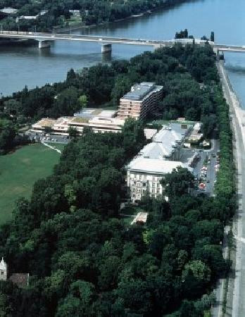 玛格丽特岛-布达佩斯必去景点