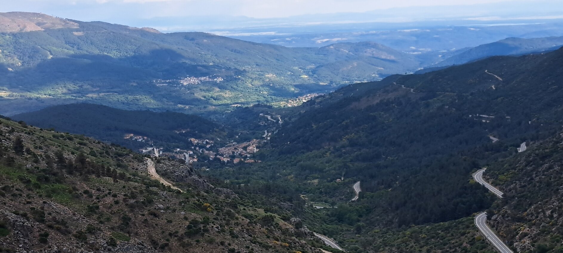 The Paradise of Gredos-官方