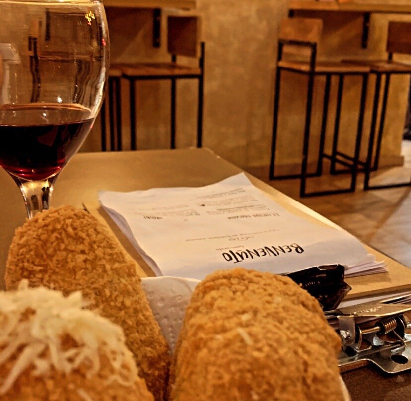 Frizza - Pizza Frita Napolitana