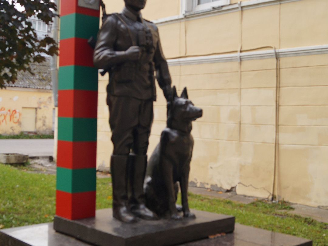 Monument To The Border Guards Of All Generations景点图片