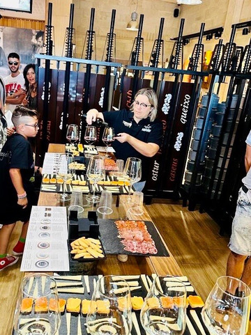 Queserías Chillón Plaza - Museo del Queso Chillón-Toro必去景点