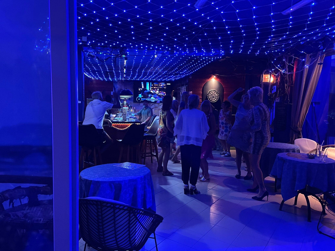 Captain Jack's Family Bar-基萨莫斯必去景点