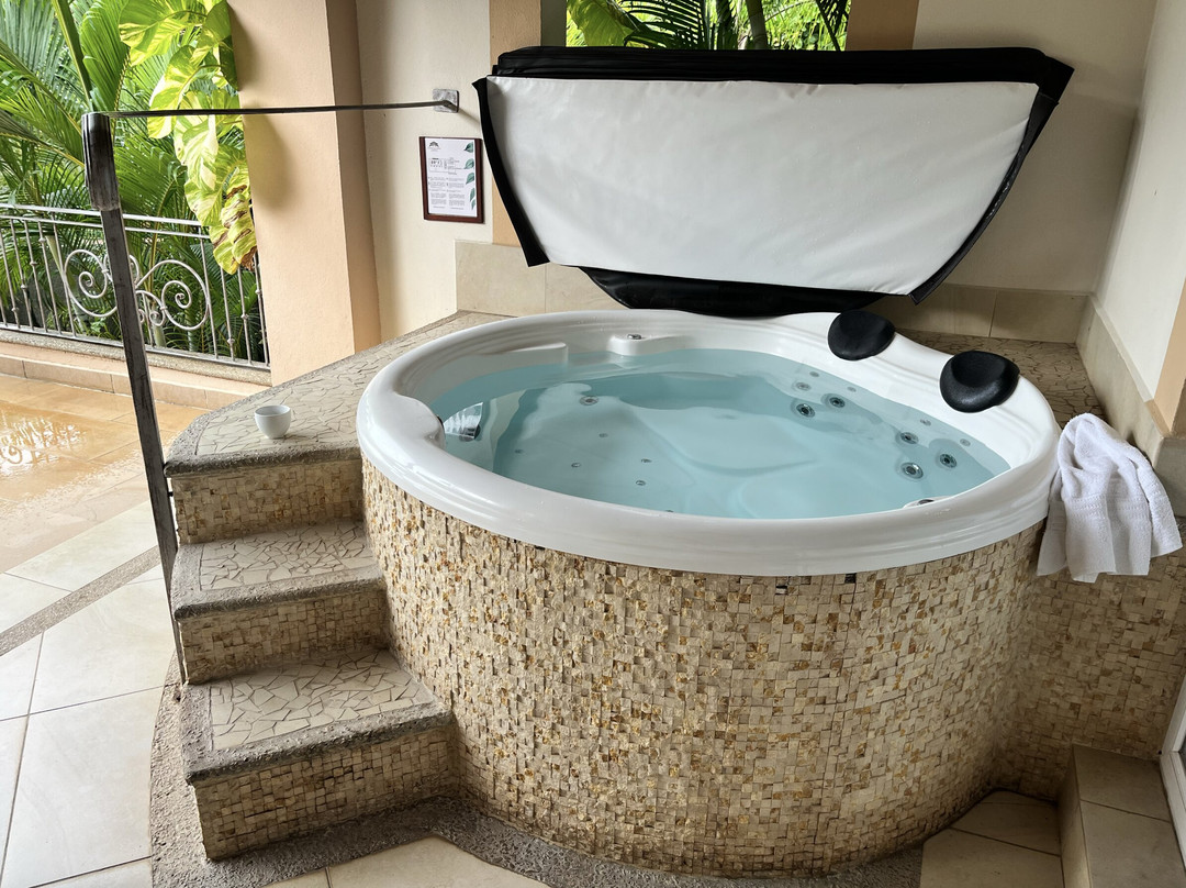 伊甸园精品酒店主图