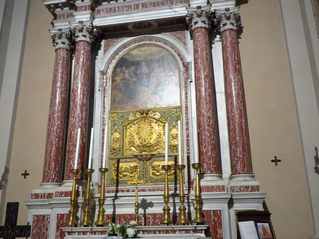 Chiesa di San Nicolò da Bari-加尔多内里维耶拉必去景点