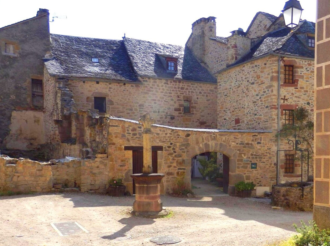 Fort de Flaujac-Espalion必去景点