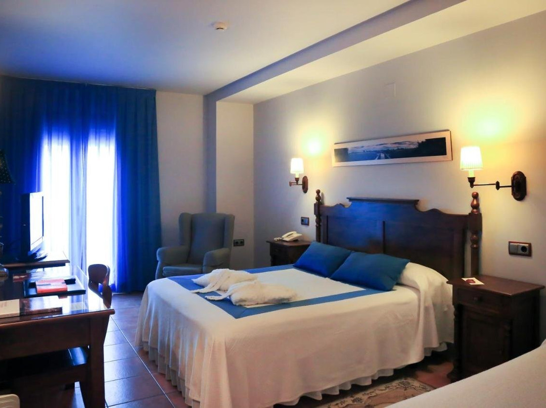 Villarta de San Juan酒店住宿-Hotel Dona Manuela