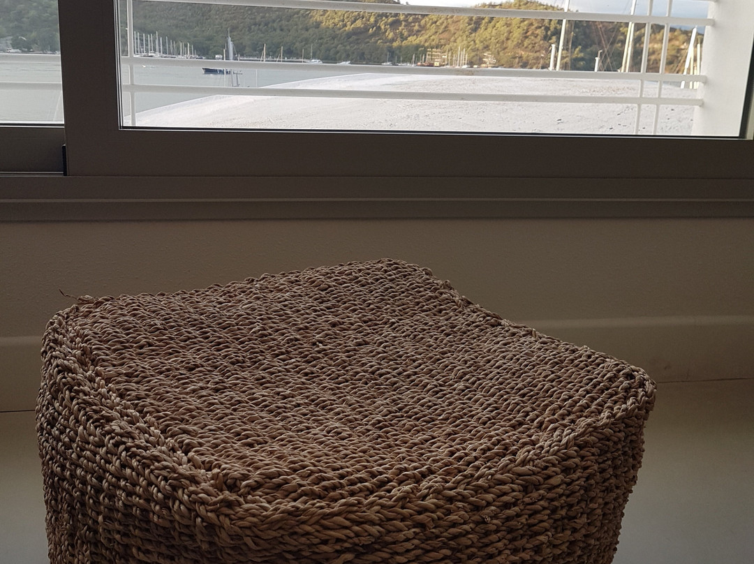 经典游艇酒店主图