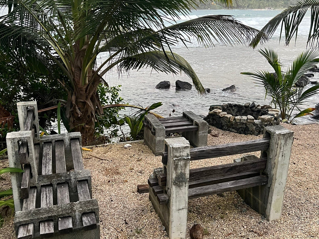 Sister Moon Hotel主图