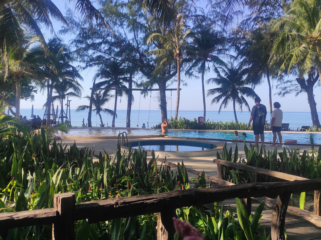 芝瓦里度假村主图