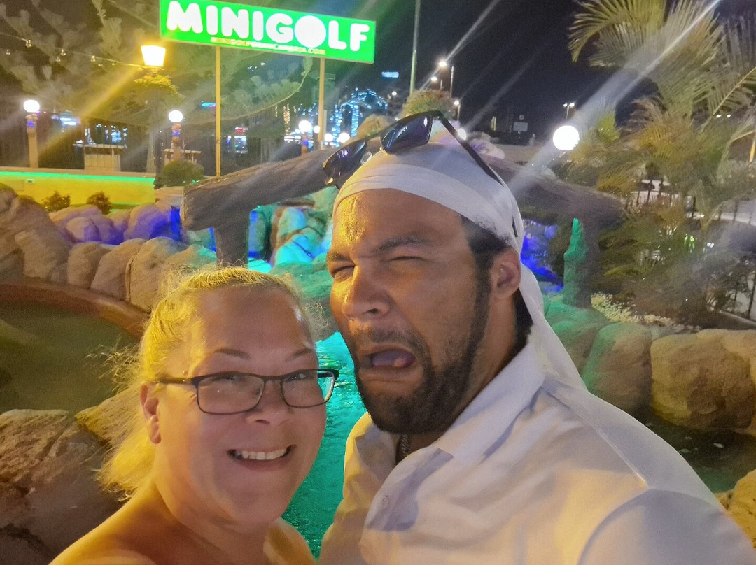 Minigolf Atlantico-英国人海滩必去景点
