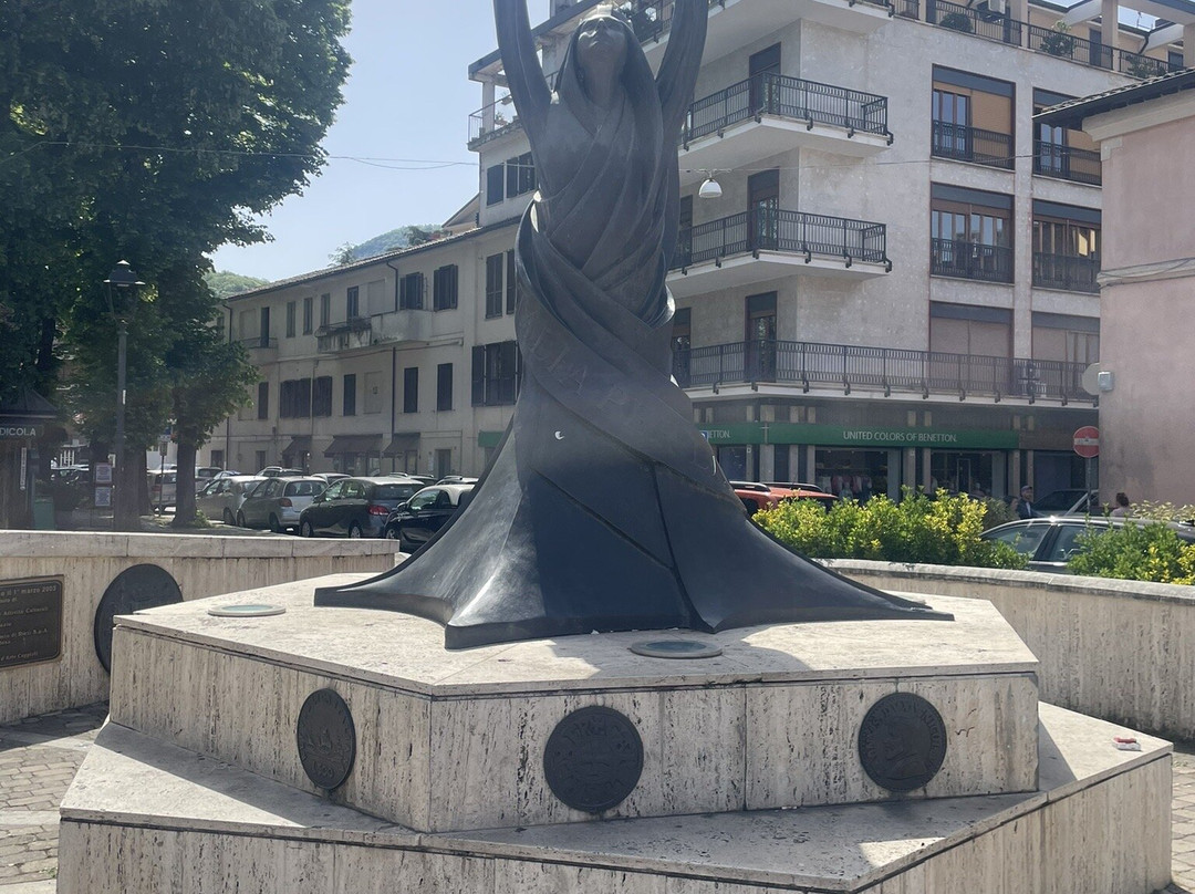 Monumento alla Lira-列蒂必去景点