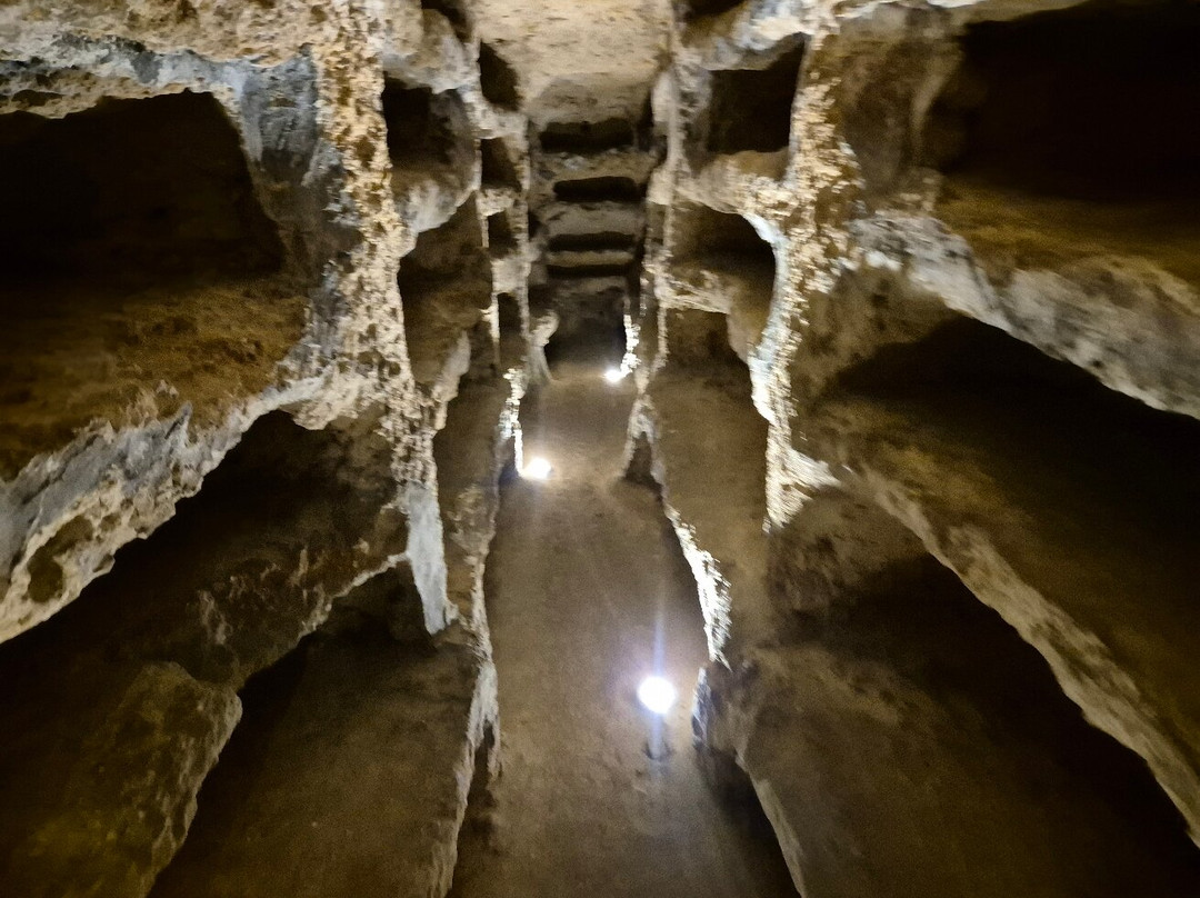 Catacombs of St. Lucia-锡拉库扎必去景点