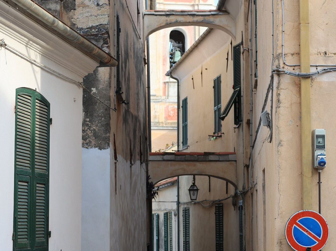 GiroBorgo-Diano Castello必去景点