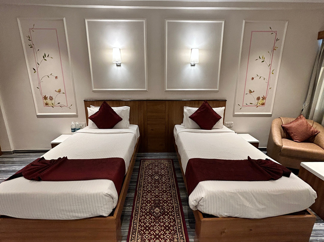 Alba Premier, Kolhapur主图