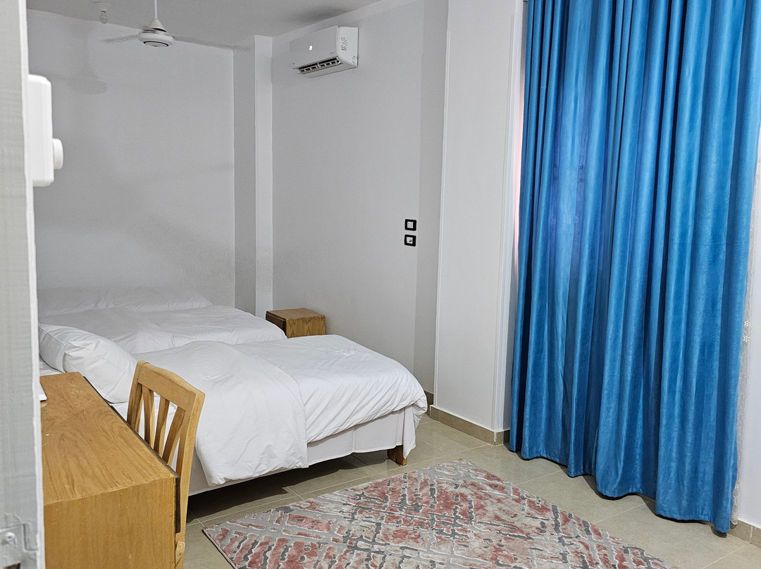 Royal Mountain Hotel主图