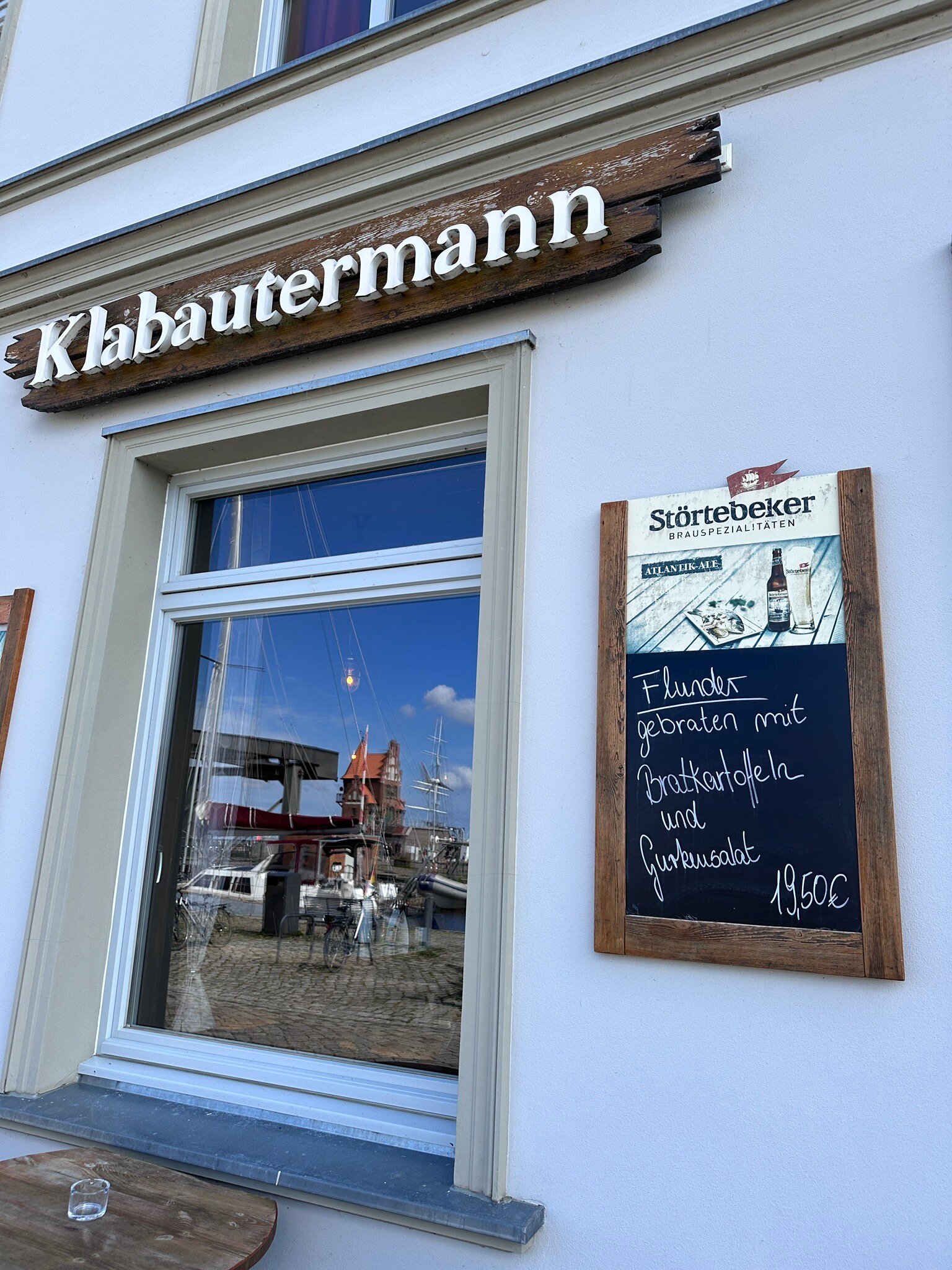 Pension und Hafenkneipe Klabautermann-官方