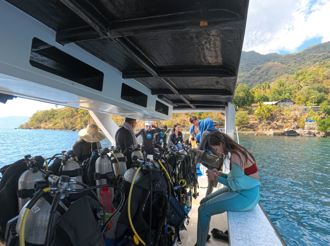 Nautika Dive Alor景点图片