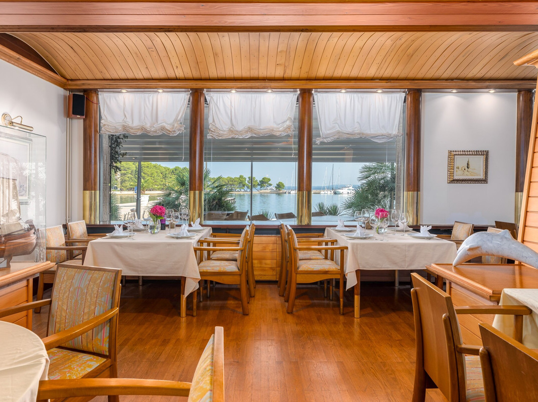 Brijuni餐馆和美食-Restaurant Galija, NP Brijuni