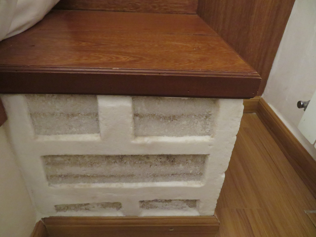 萨尔宫殿酒店主图