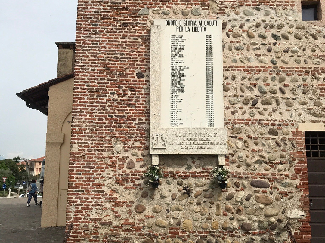 Porta Delle Grazie景点图片