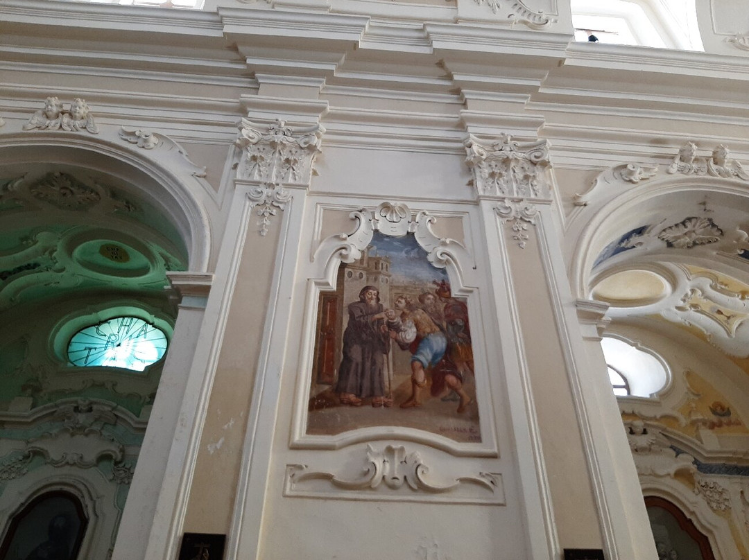 Chiesa di San Francesco di Paola-阿尔托蒙泰必去景点