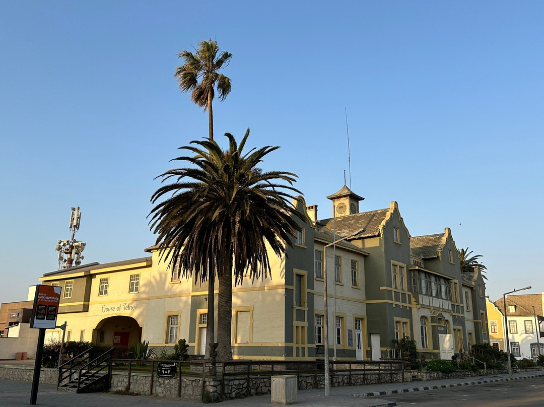 People Tours and Safari cc-苏丝斯黎必去景点