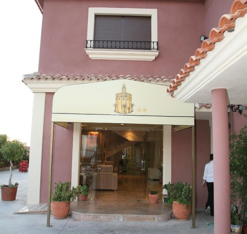 Torre del Oro Hotel主图