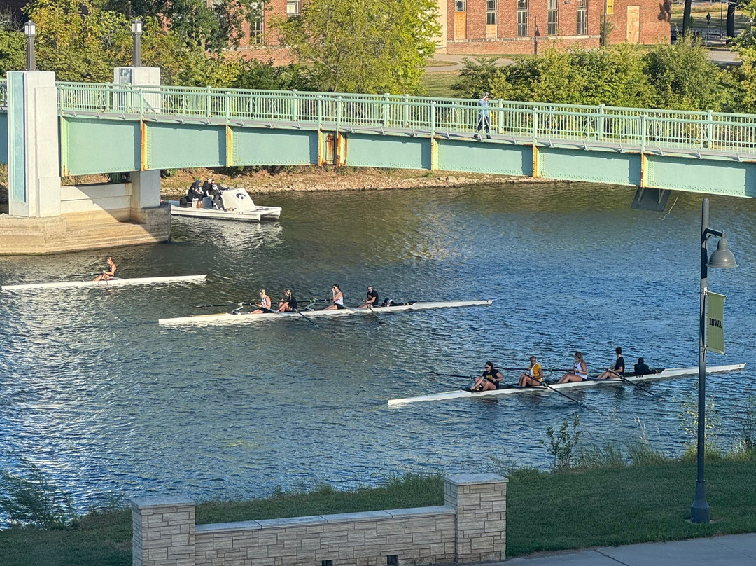 Iowa House Hotel主图