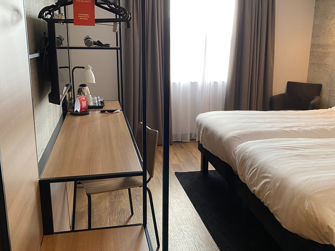ibis Coleraine Riverside主图
