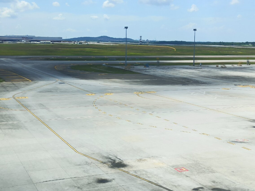 Plaza Premium First (International Departures, Satellite Terminal)-雪邦必去景点