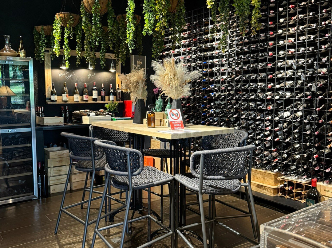 14th Avenue Wine Bar and Restaurant