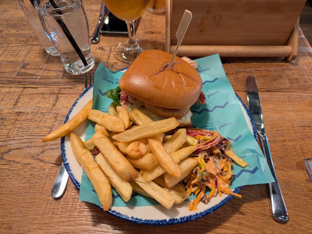 Coast House Bar & Grill - Hafan Y Mor, Haven