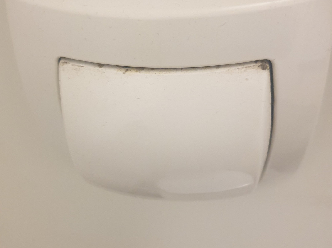 梯也尔宜必思快捷酒店主图