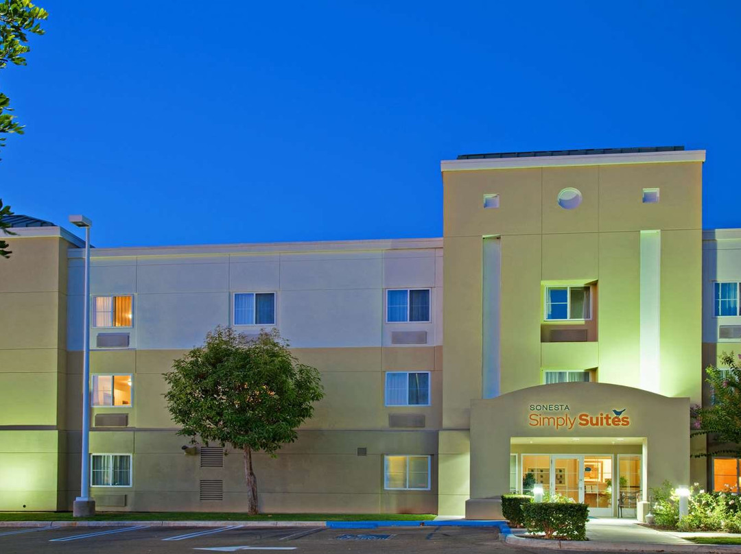 Sonesta Simply Suites Irvine Spectrum