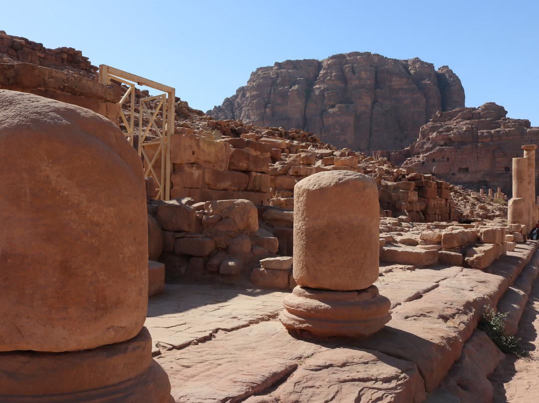 The Colonnaded Street-佩特拉必去景点