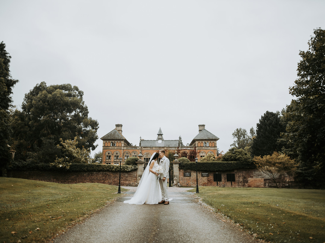Soughton Hall景点图片