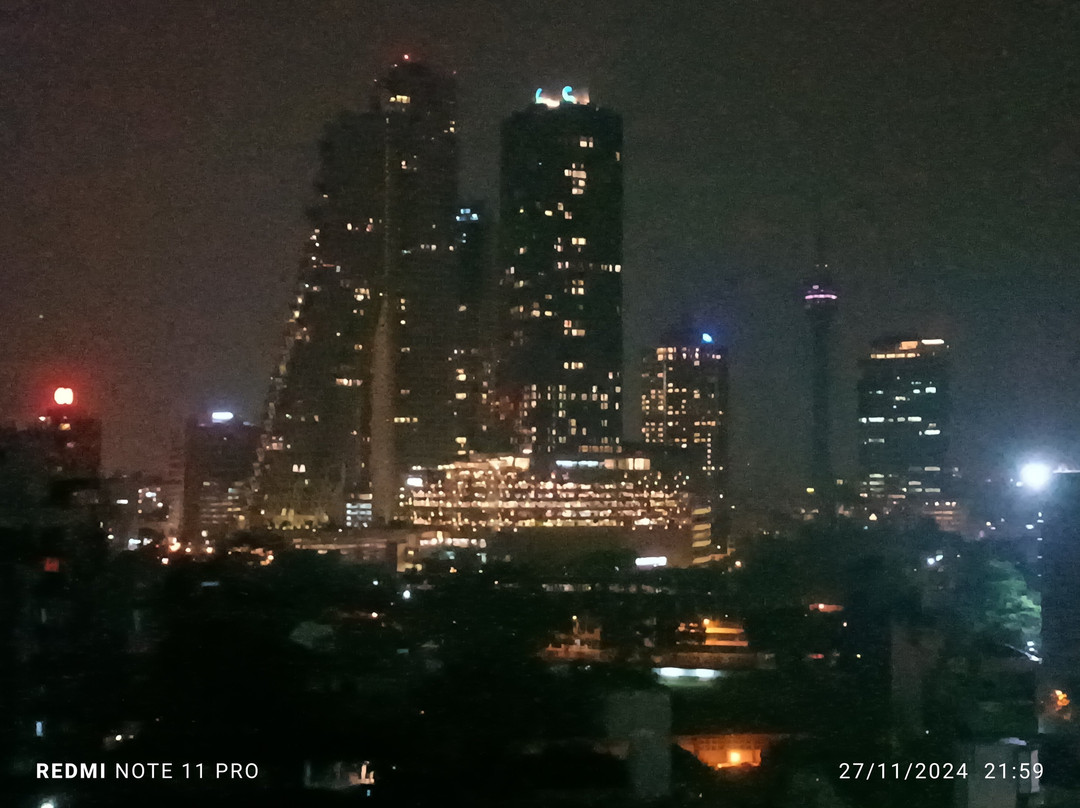 科伦坡肉桂红酒店主图