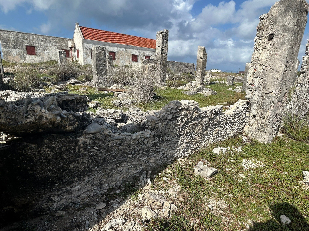 Red Slave Huts-Kralendijk必去景点