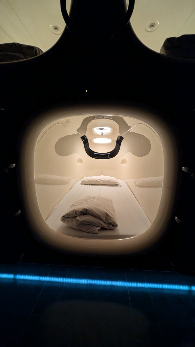 9h九小时-成田机场-客卧