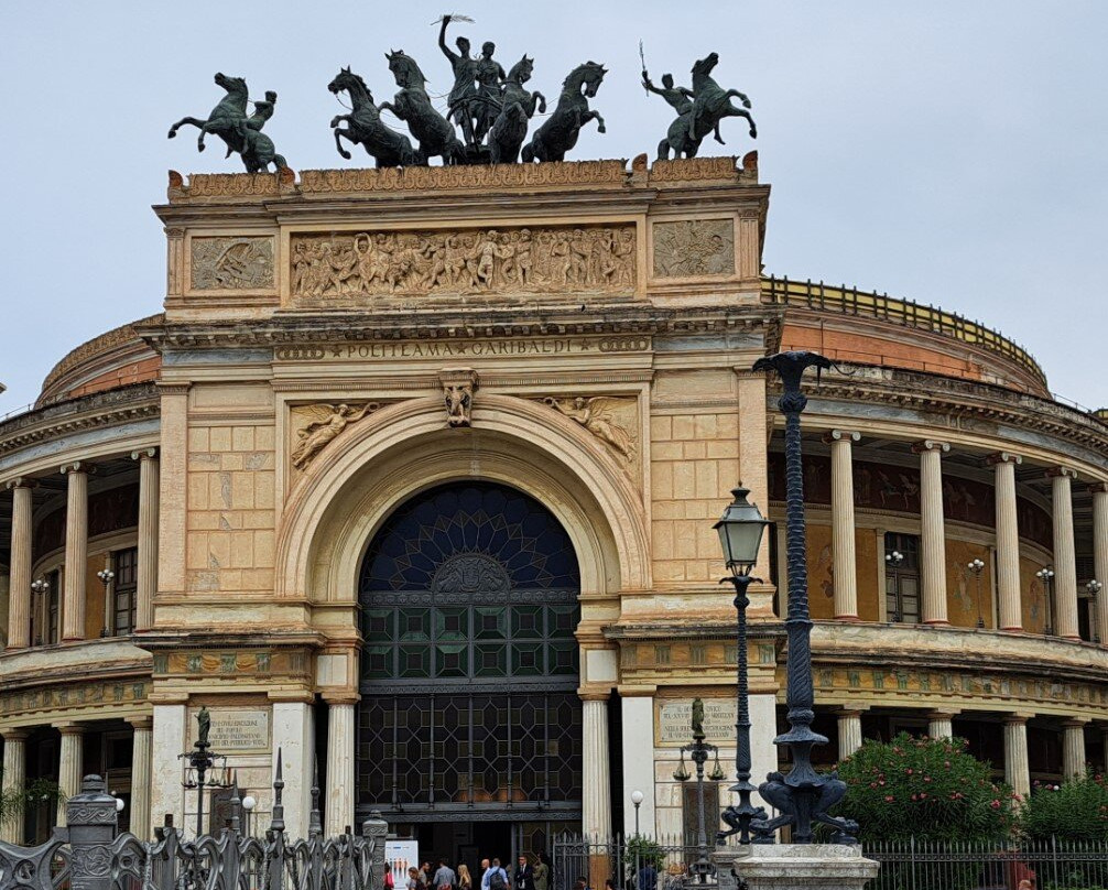 Teatro Politeama Garibaldi-巴勒莫必去景点