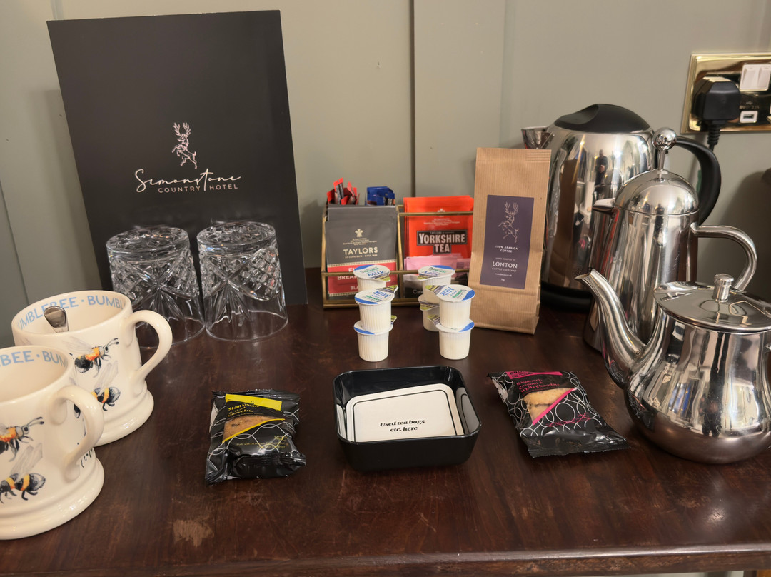 Simonstone Hall Hotel主图