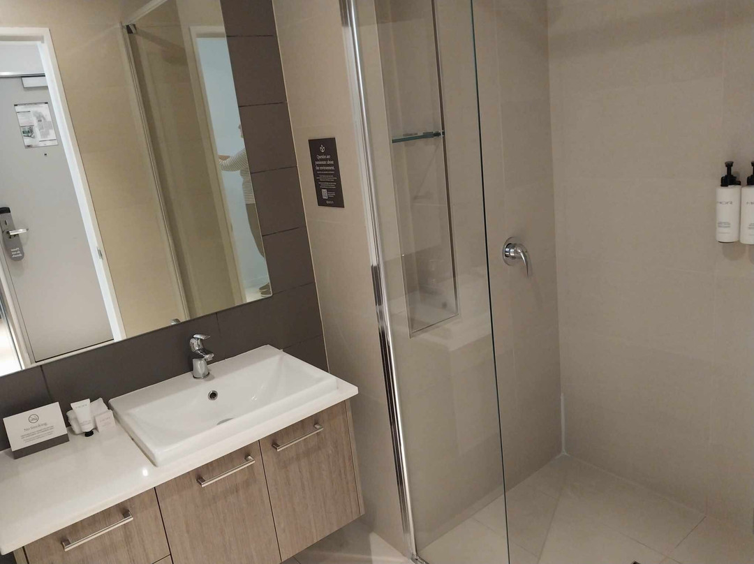 Quest Mounts Bay Road主图